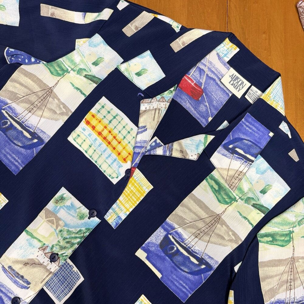 Allison Daley Vintage Nautical Sailboat Print Blouse Navy Blue Short Sleeve 12